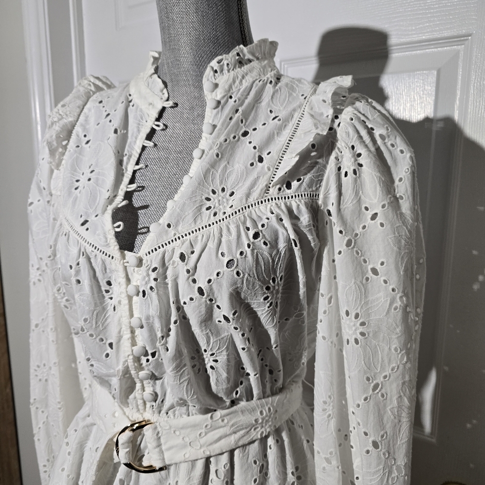 KIVARI eyelet Mini Dress - Picture 3 of 5